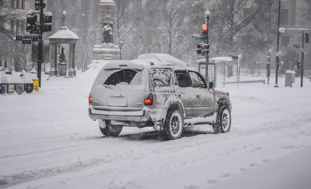 city winter scene